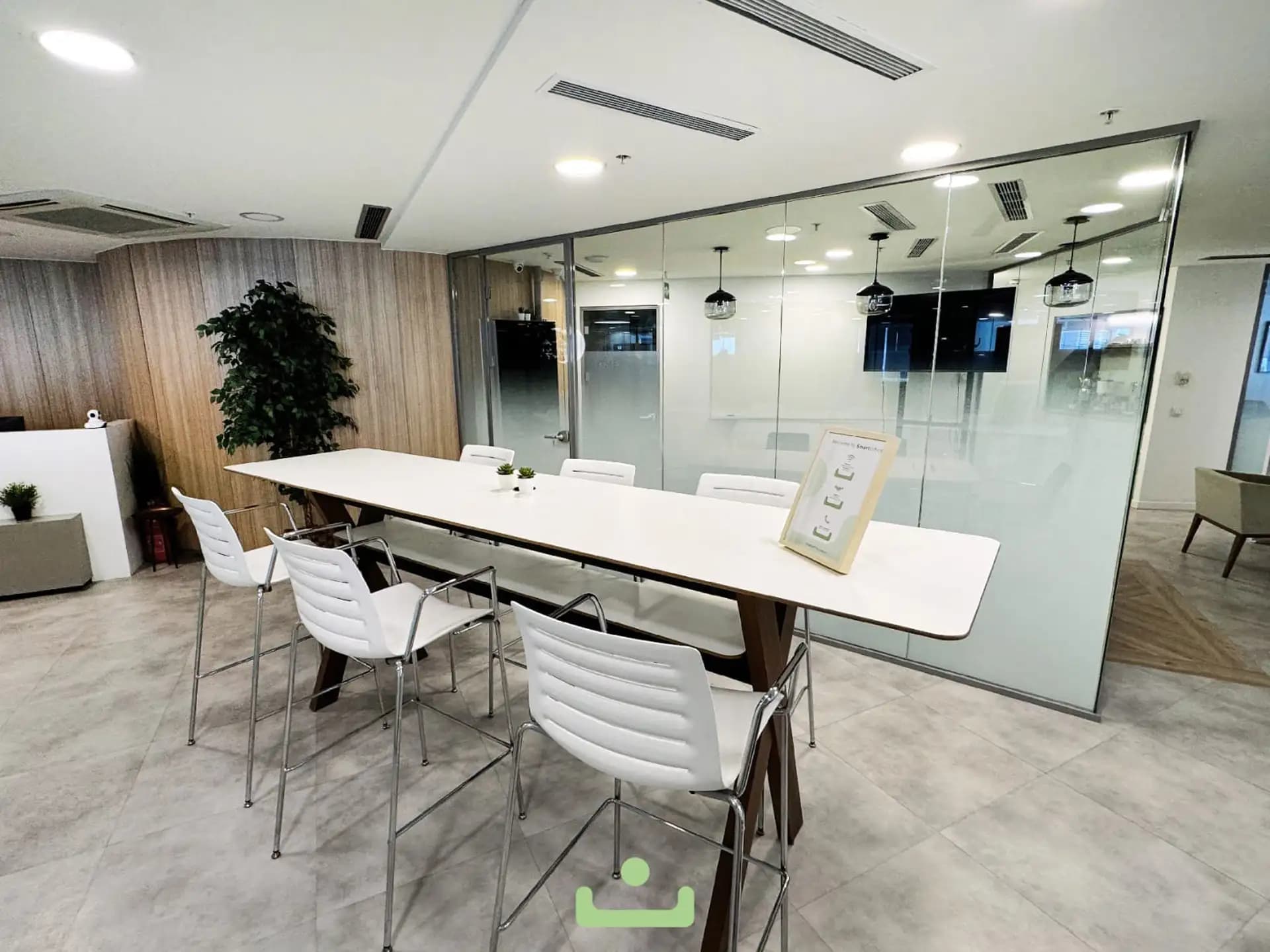 Etiler Akmerkezde 500m2 Dekorasyonlu Kiralık Ofis