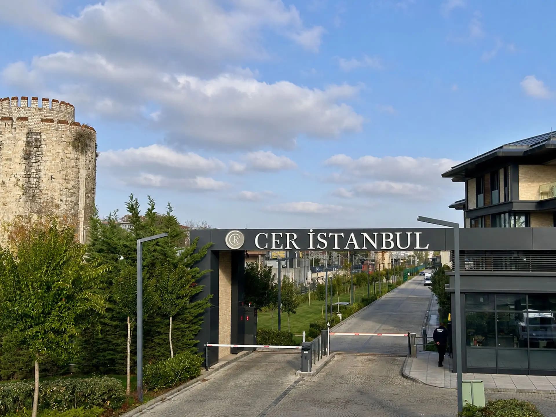 Cer İstanbul 90 m² Özel Bahçeli Geniş 3+1 Kiralık Daire