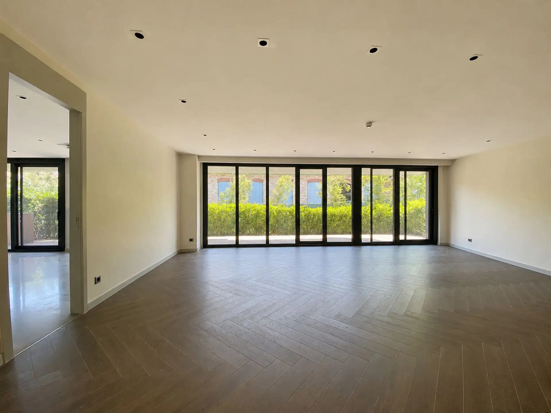Cer İstanbul 90 m² Özel Bahçeli Geniş 3+1 Kiralık Daire