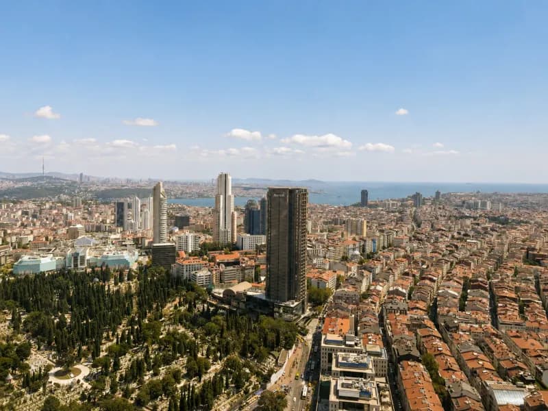Nurol Tower Satış Ofisinden Boğaz Manzaralı Yüksek Kat Satılık Ofis 